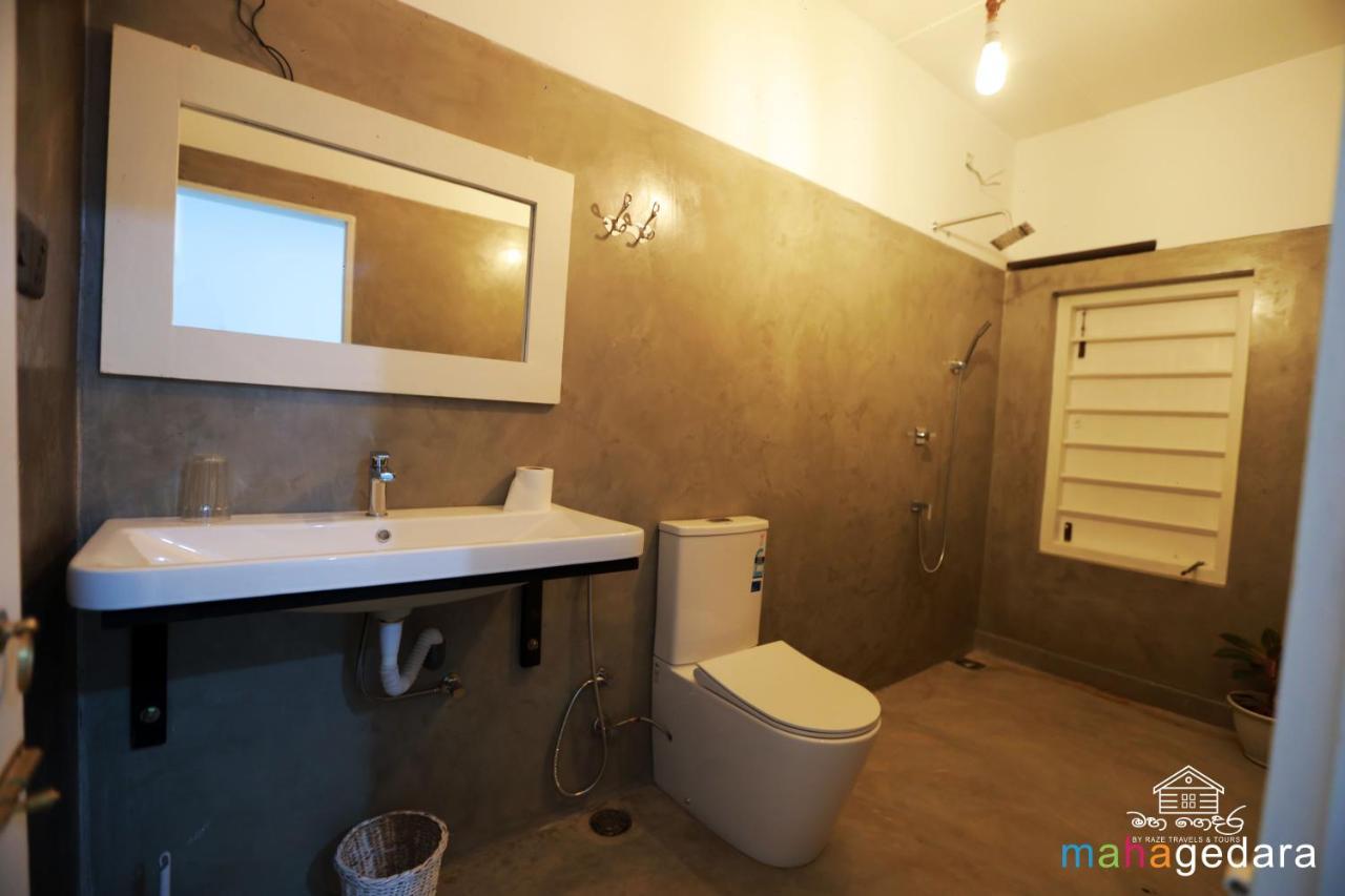 Mahagedara Dickwella Otel Dış mekan fotoğraf