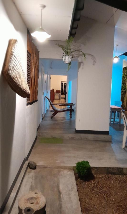 Mahagedara Dickwella Otel Dış mekan fotoğraf