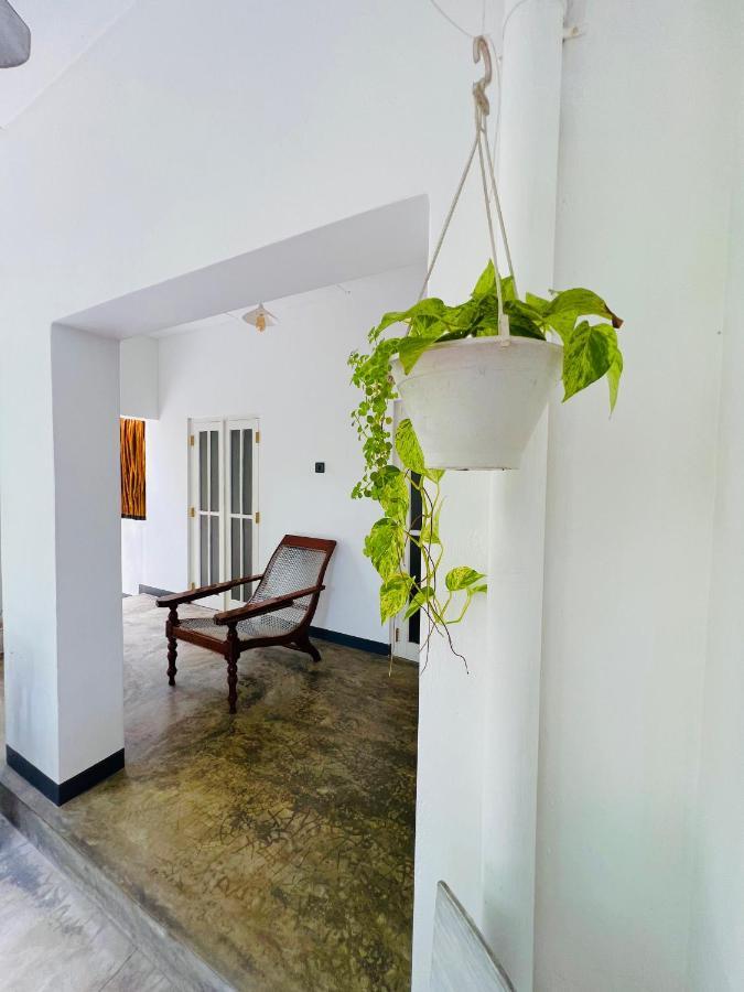 Mahagedara Dickwella Otel Dış mekan fotoğraf