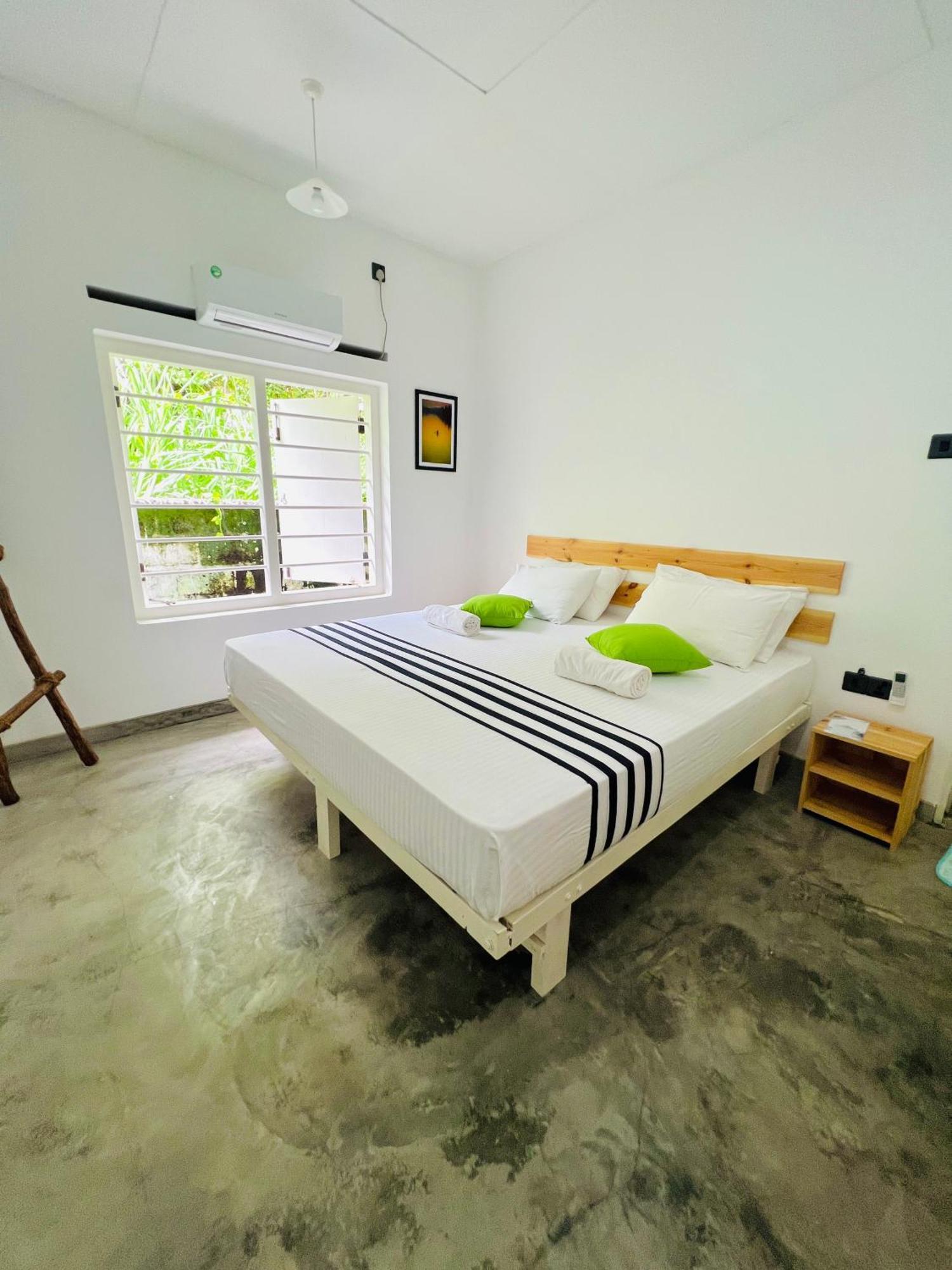 Mahagedara Dickwella Otel Dış mekan fotoğraf