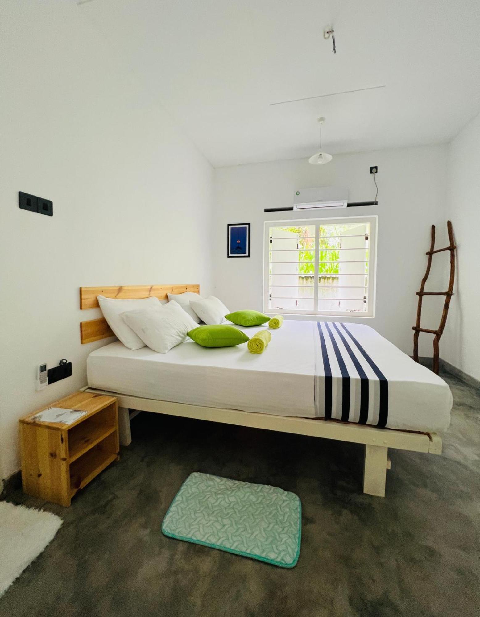 Mahagedara Dickwella Otel Dış mekan fotoğraf