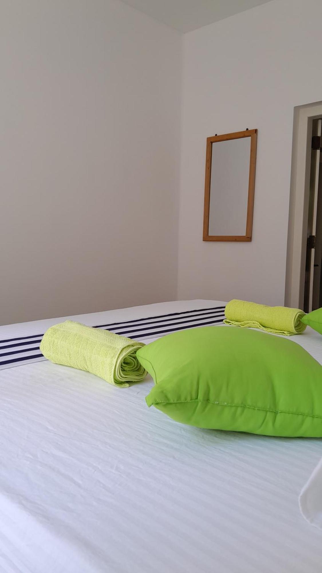 Mahagedara Dickwella Otel Dış mekan fotoğraf